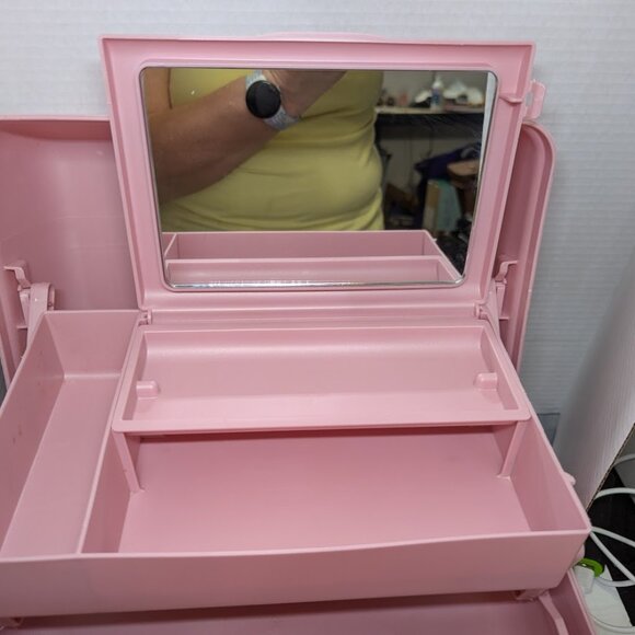 Caboodles On-The-Go-Girl Makeup Case - Millennial Pink Sparkle - Picture 4 of 7